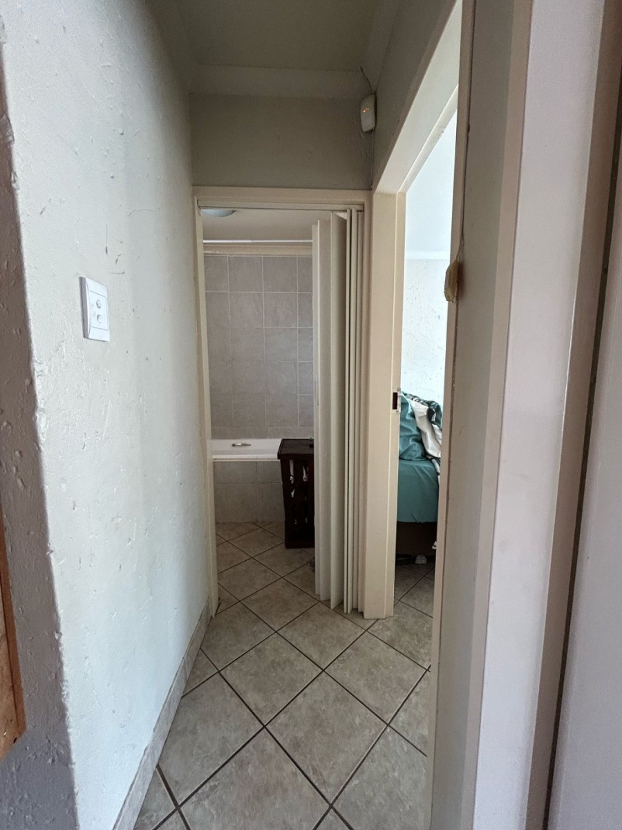 2 Bedroom Property for Sale in Vaalpark Free State